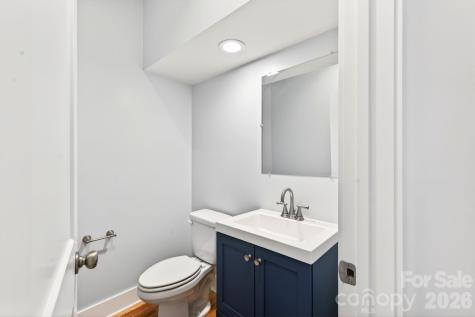 163 Sand Hill Road Asheville NC 28806