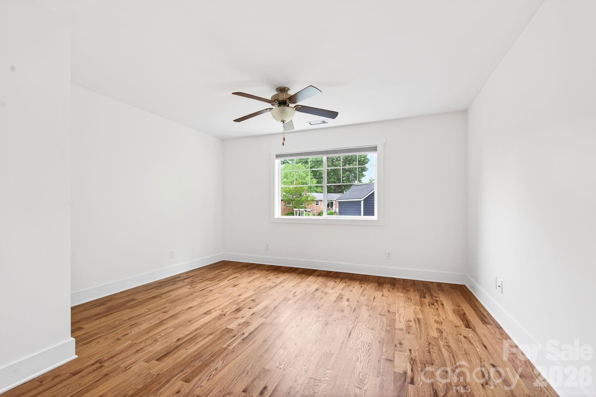 163 Sand Hill Road Asheville NC 28806