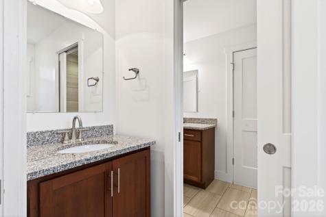 163 Sand Hill Road Asheville NC 28806