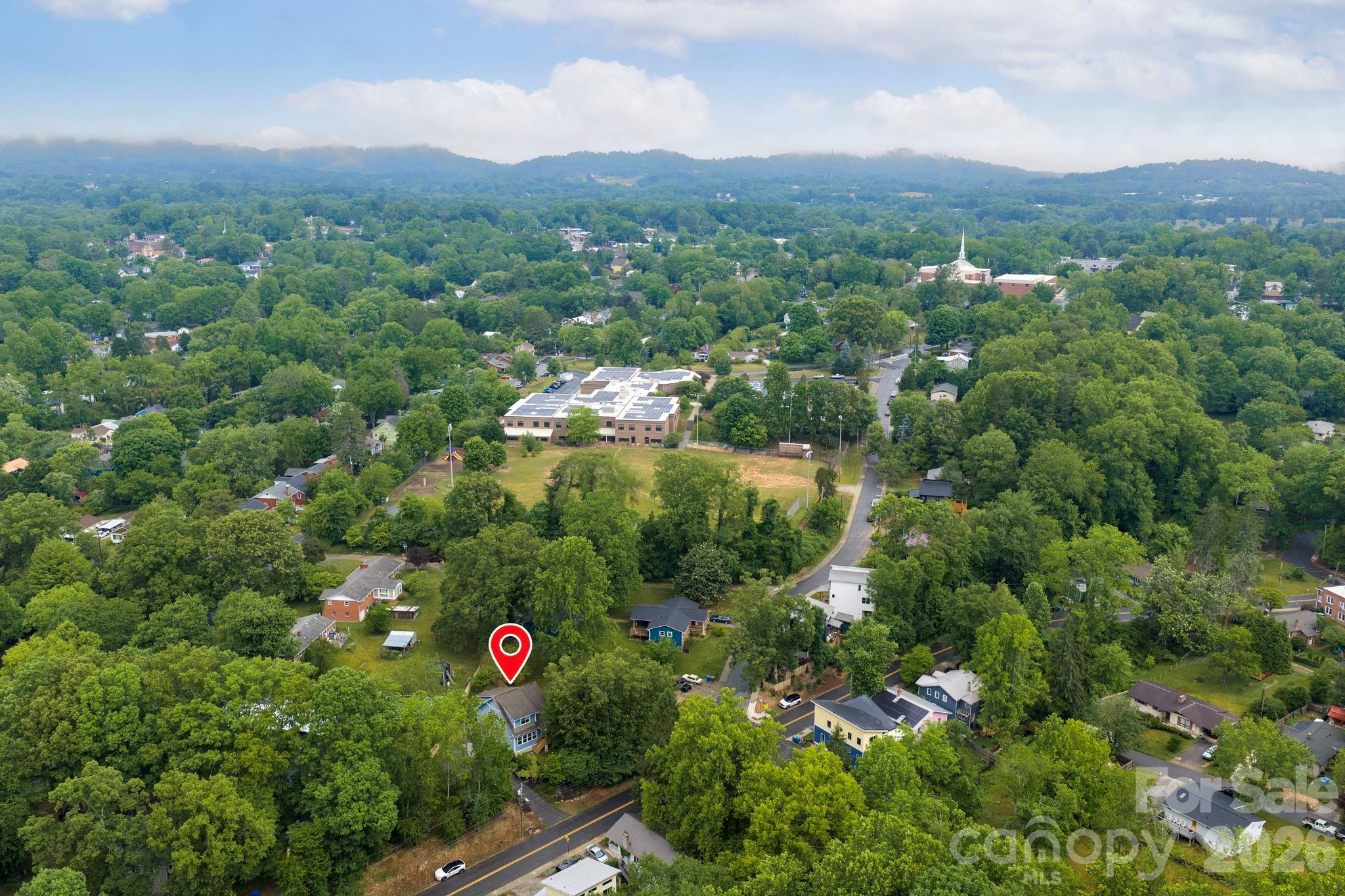 163 Sand Hill Road Asheville NC 28806