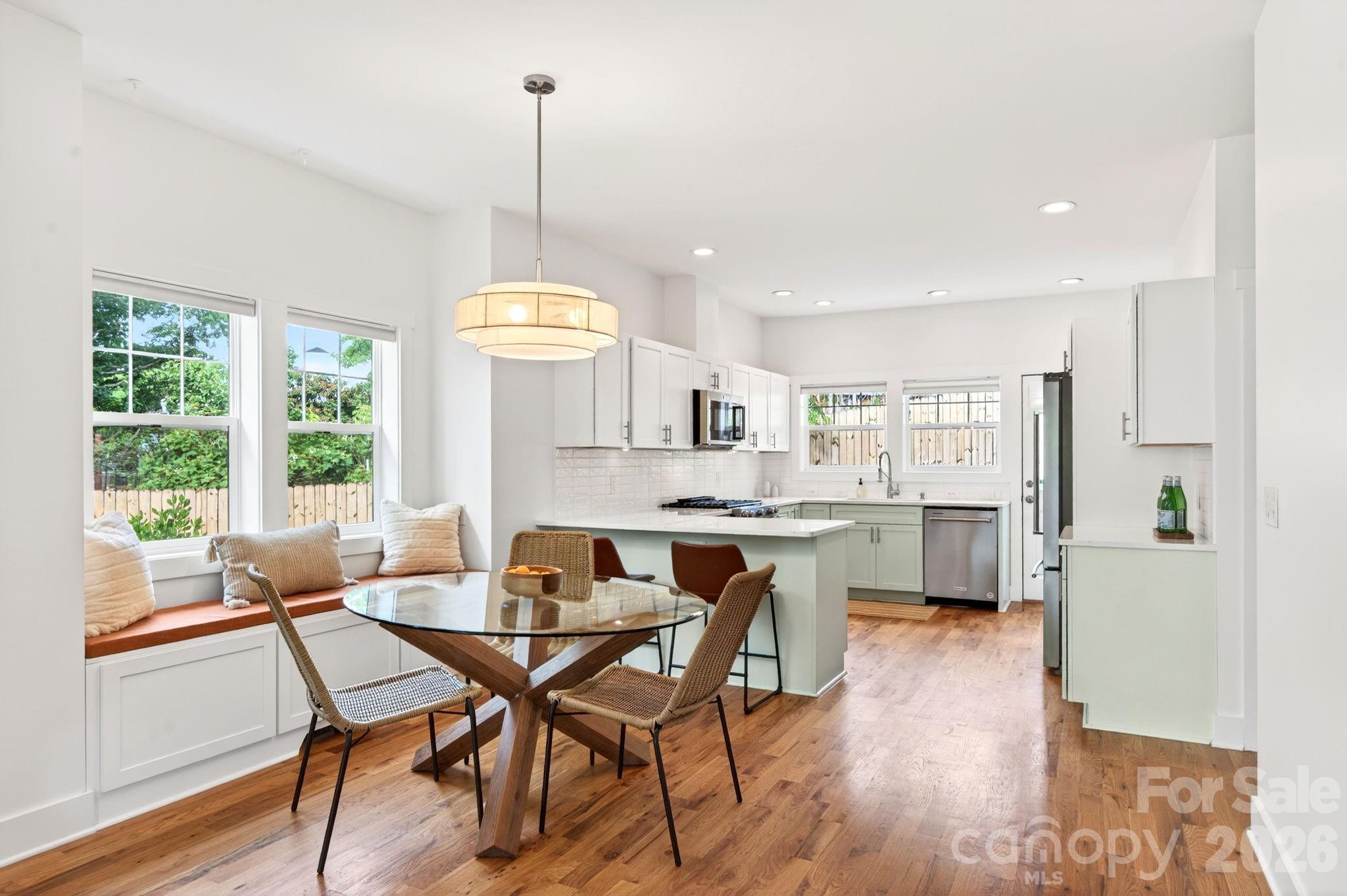 163 Sand Hill Road Asheville NC 28806