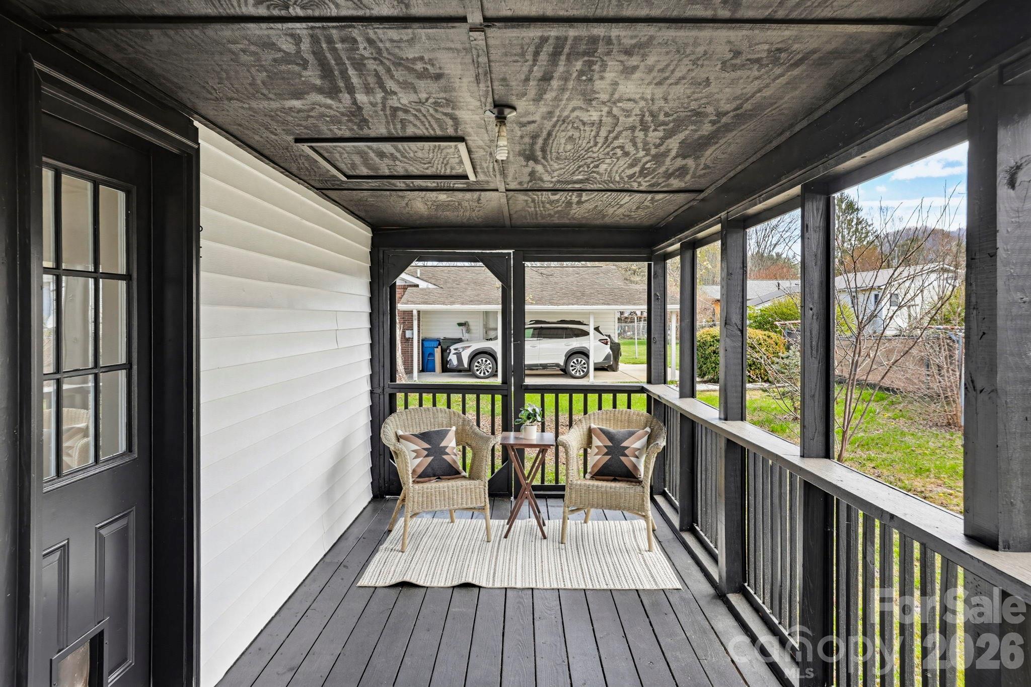 26 Francis Street Waynesville NC 28786