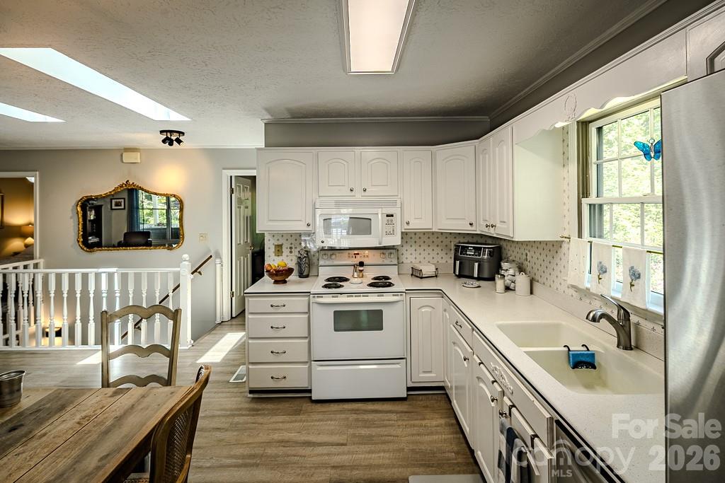 38 Rocky Meadows Road Newland NC 28657