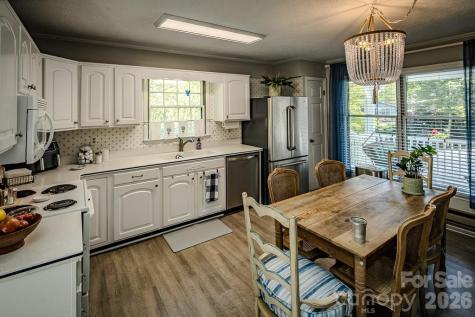 38 Rocky Meadows Road Newland NC 28657