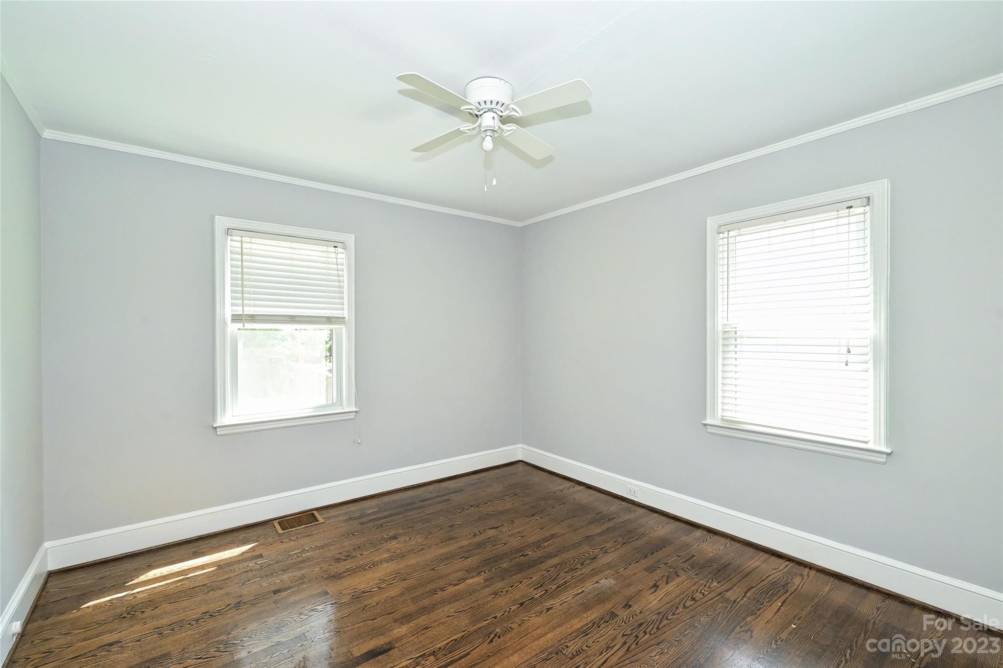 2817 Windsor Avenue Charlotte NC 28209