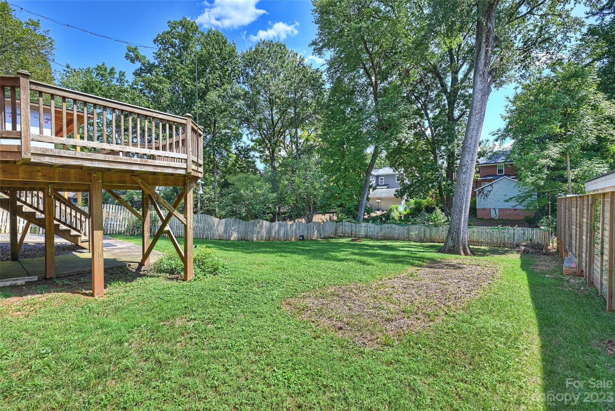 2817 Windsor Avenue Charlotte NC 28209