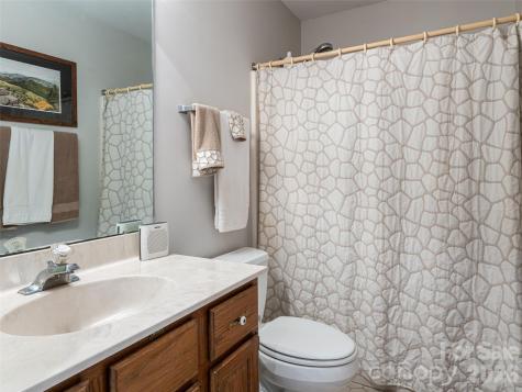 2 Bent Tree Drive Asheville NC 28803