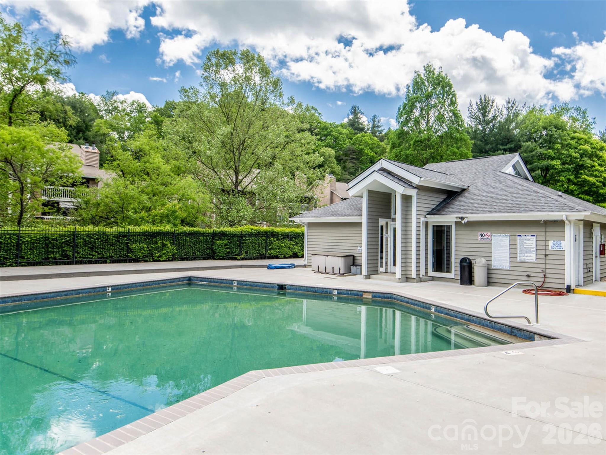 2 Bent Tree Drive Asheville NC 28803