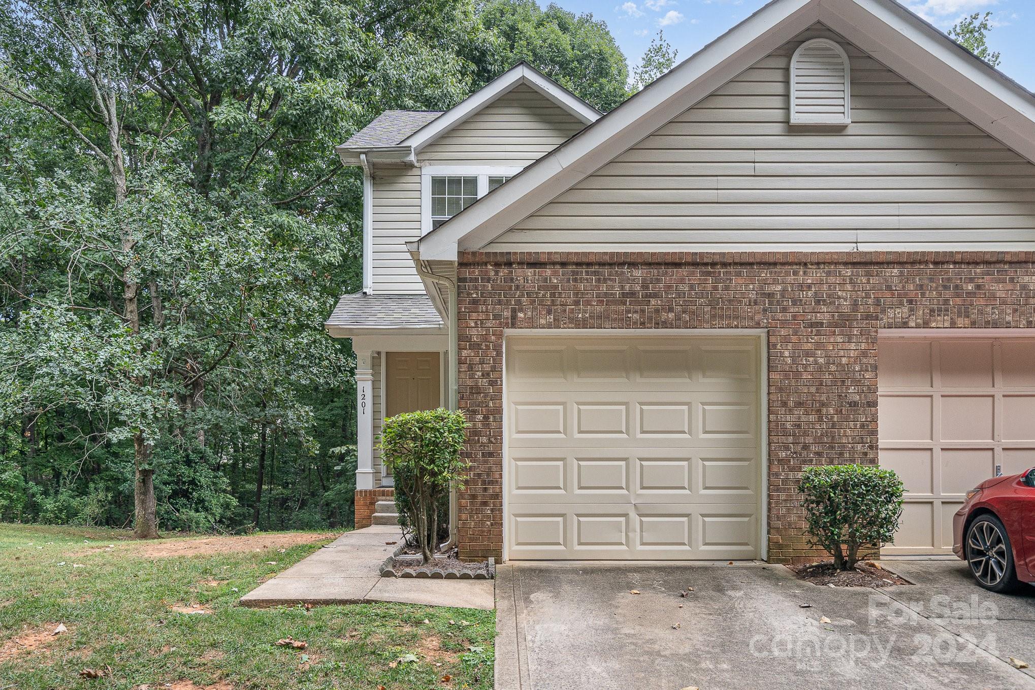 1201 Maple Shade Lane Charlotte NC 28270