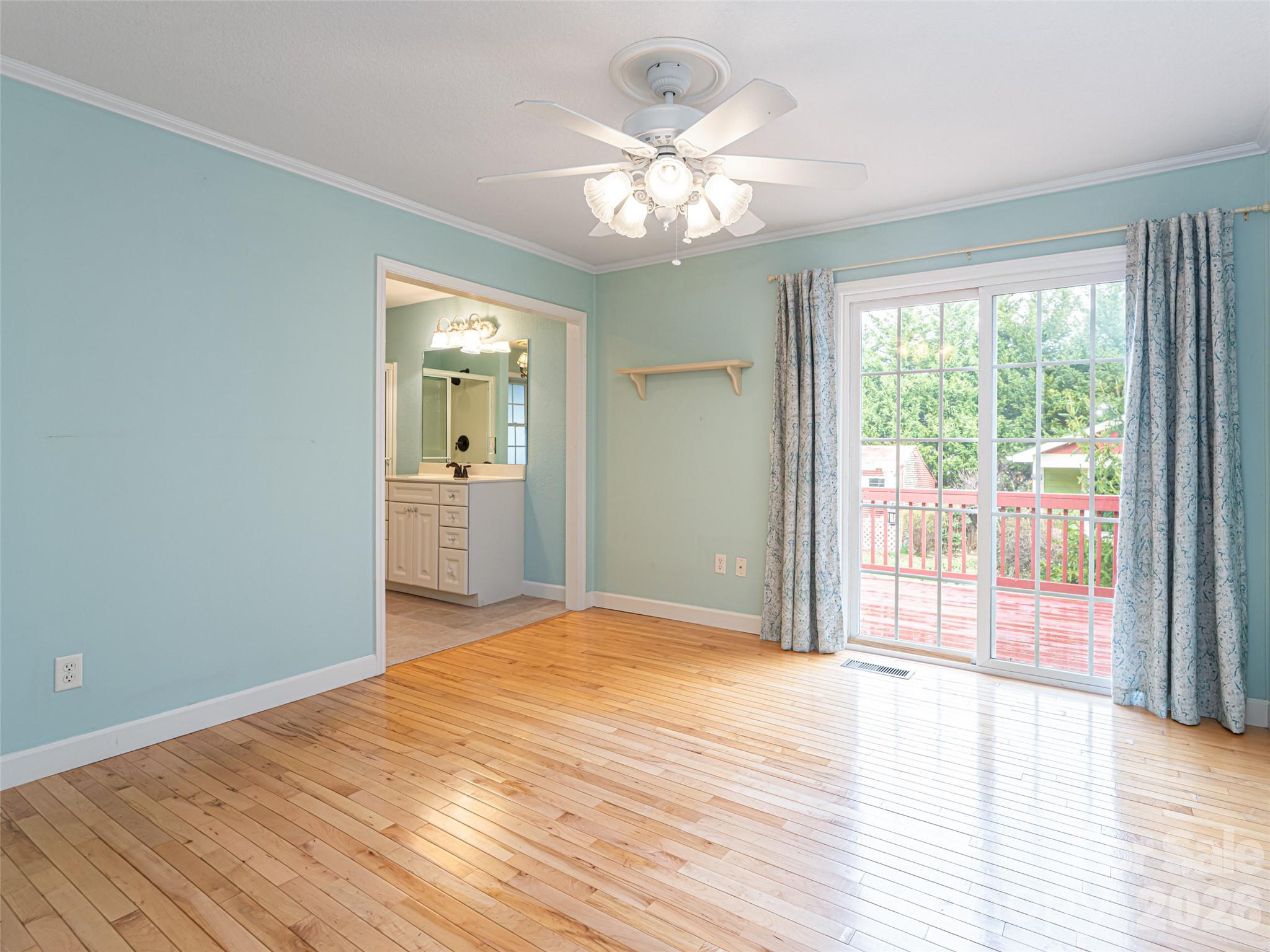 113 5th Street Black Mountain NC 28711