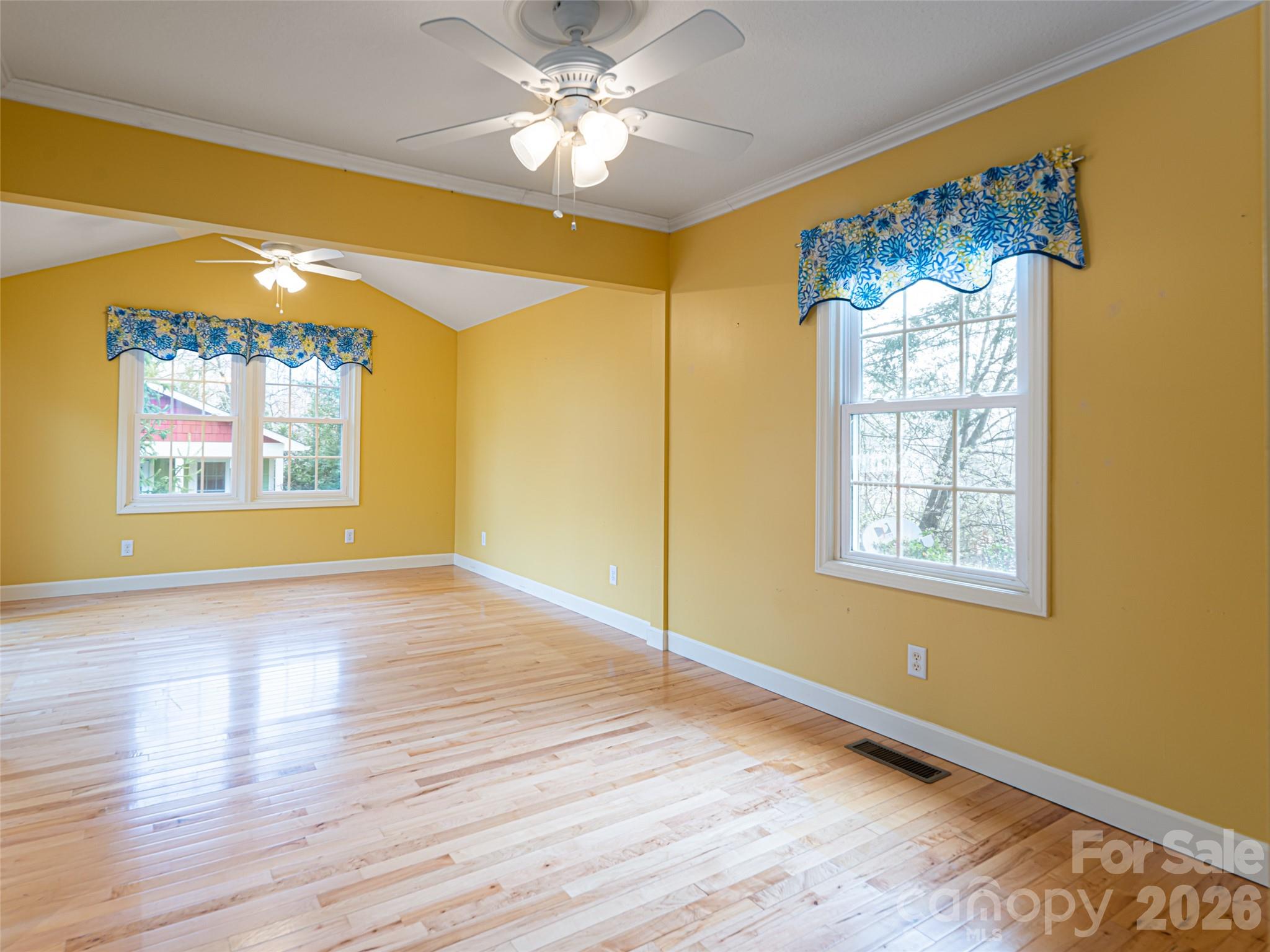 113 5th Street Black Mountain NC 28711