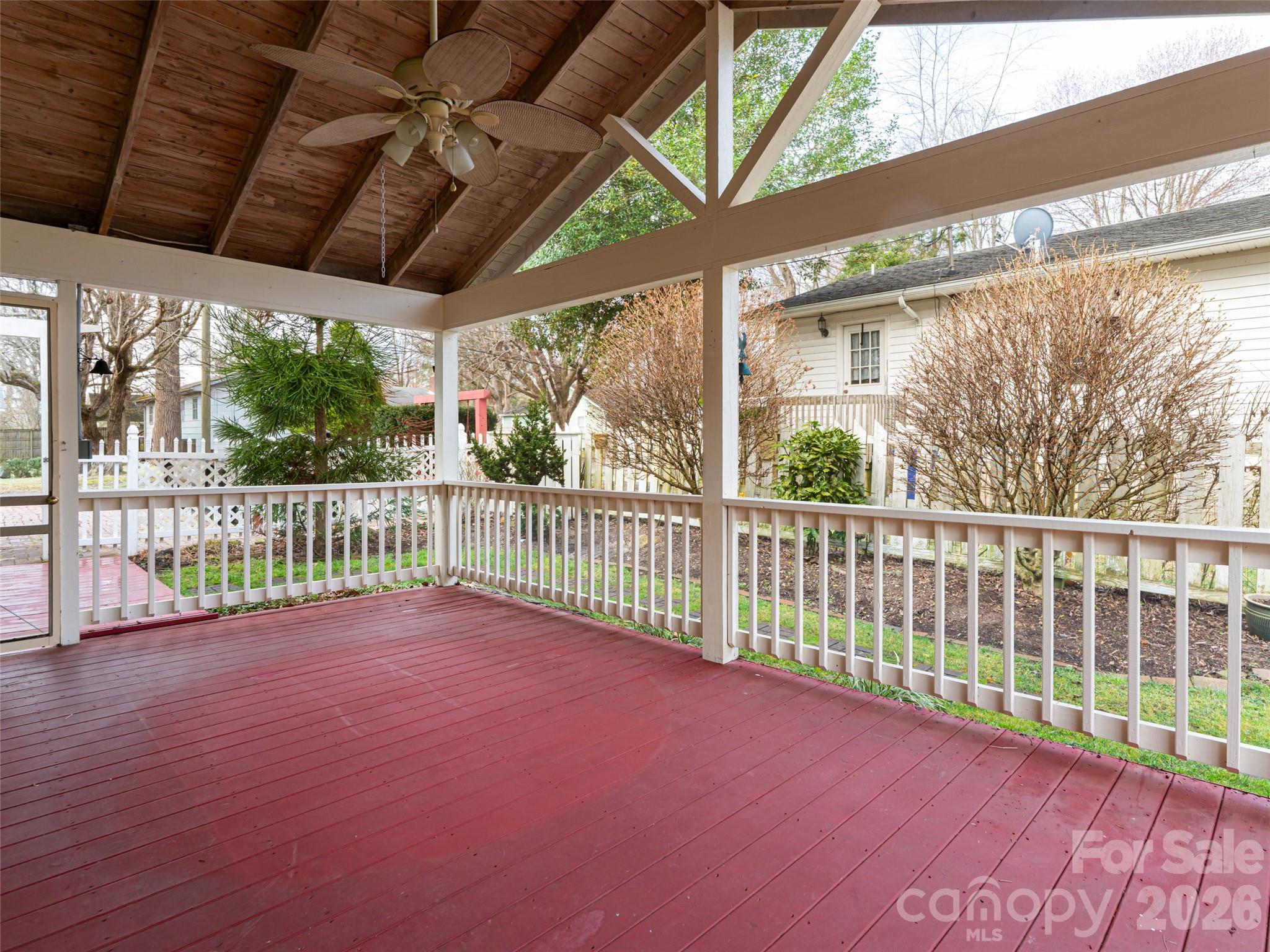 113 5th Street Black Mountain NC 28711