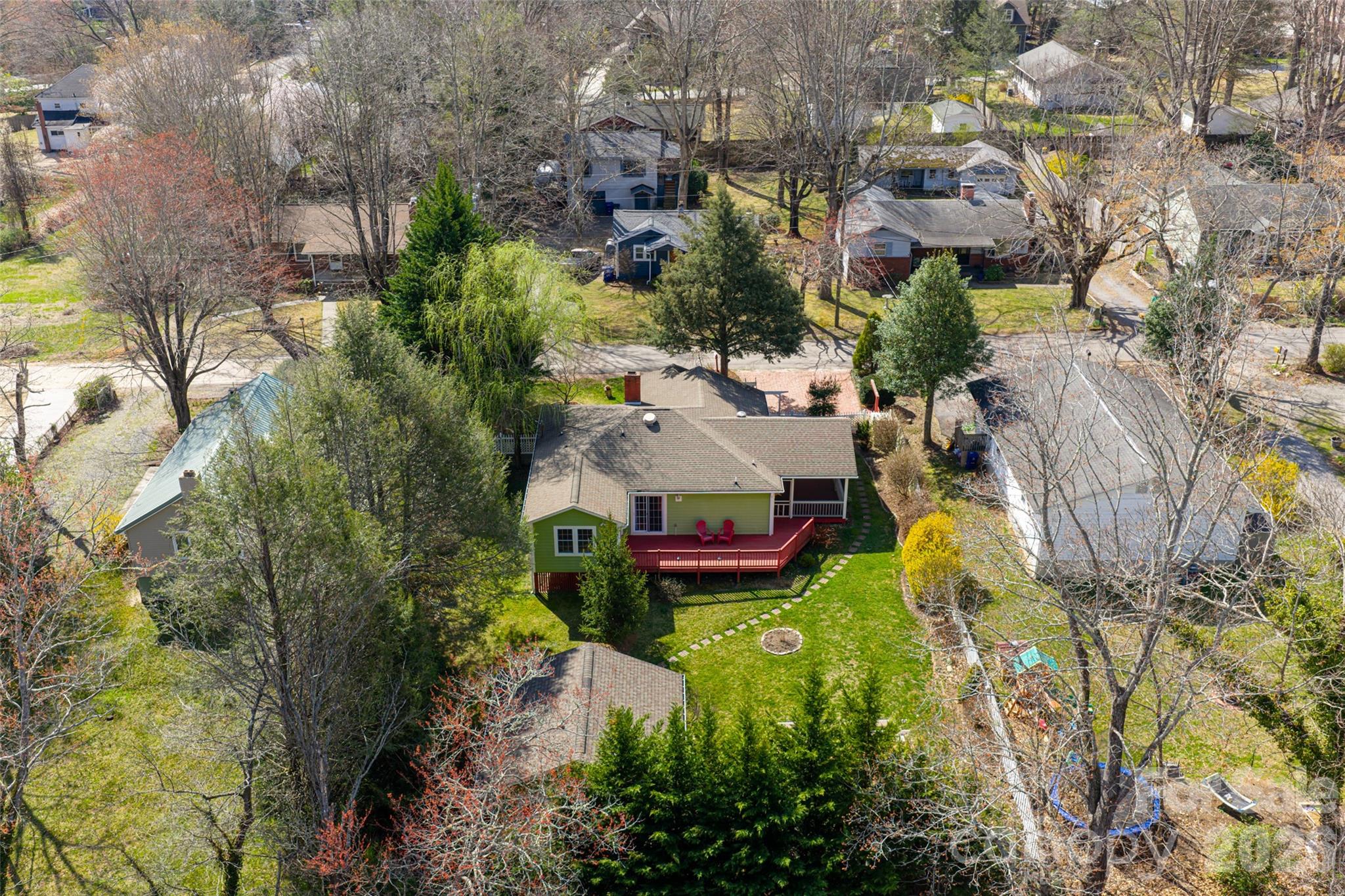 113 5th Street Black Mountain NC 28711