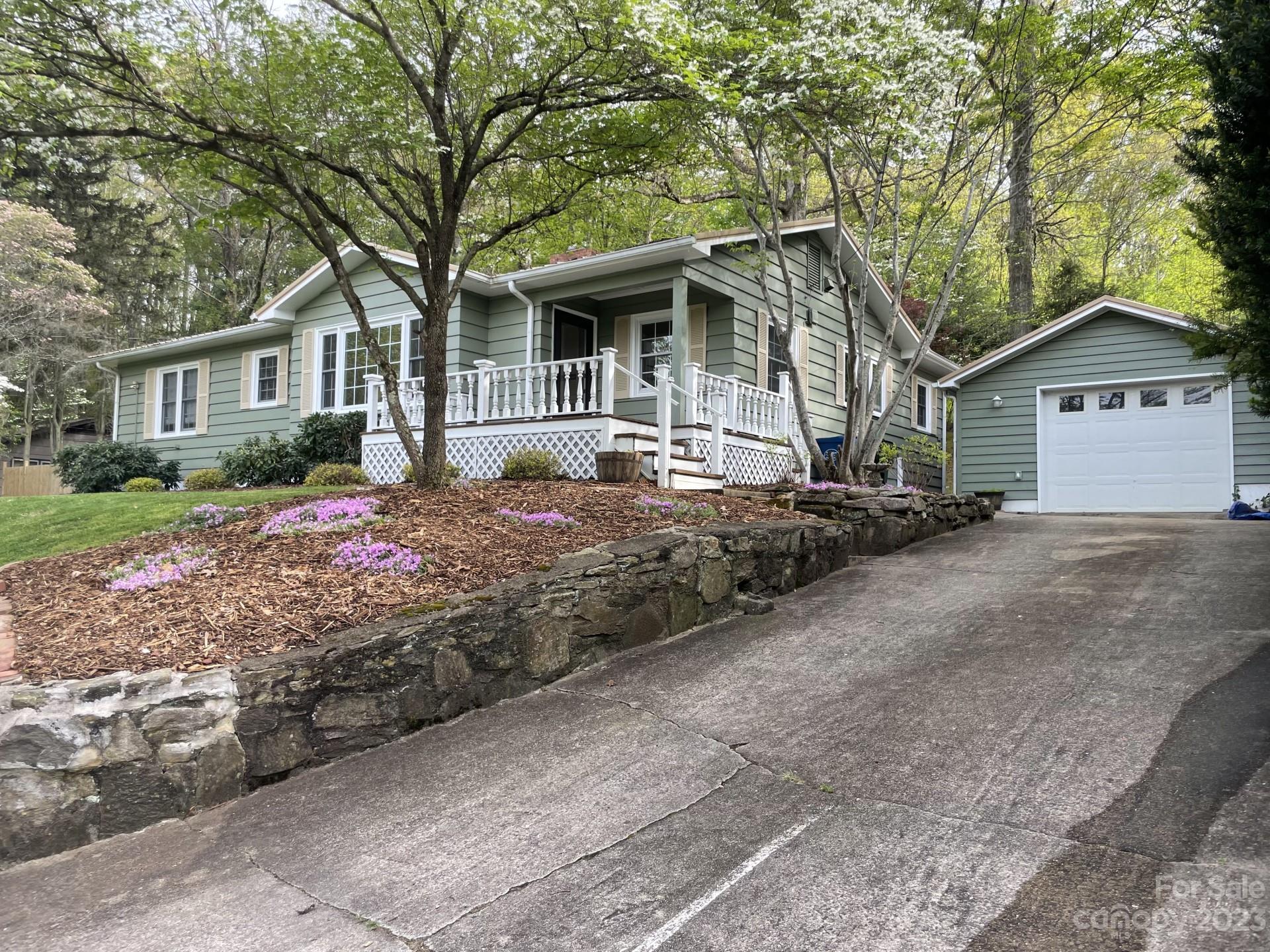 264 Highland Road Waynesville NC 28786