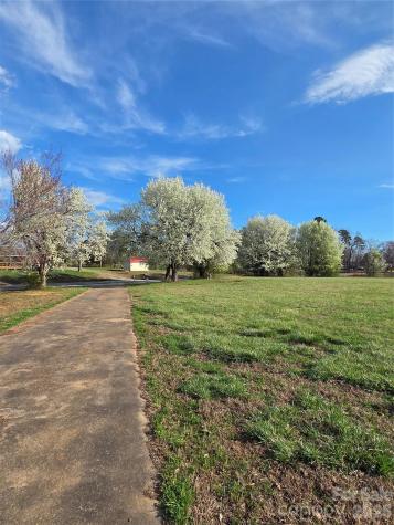 350 Morningstar Lake Road Forest City NC 28043
