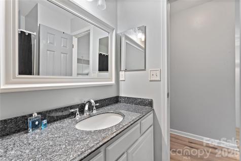 11138 Saintsbury Place Charlotte NC 28270