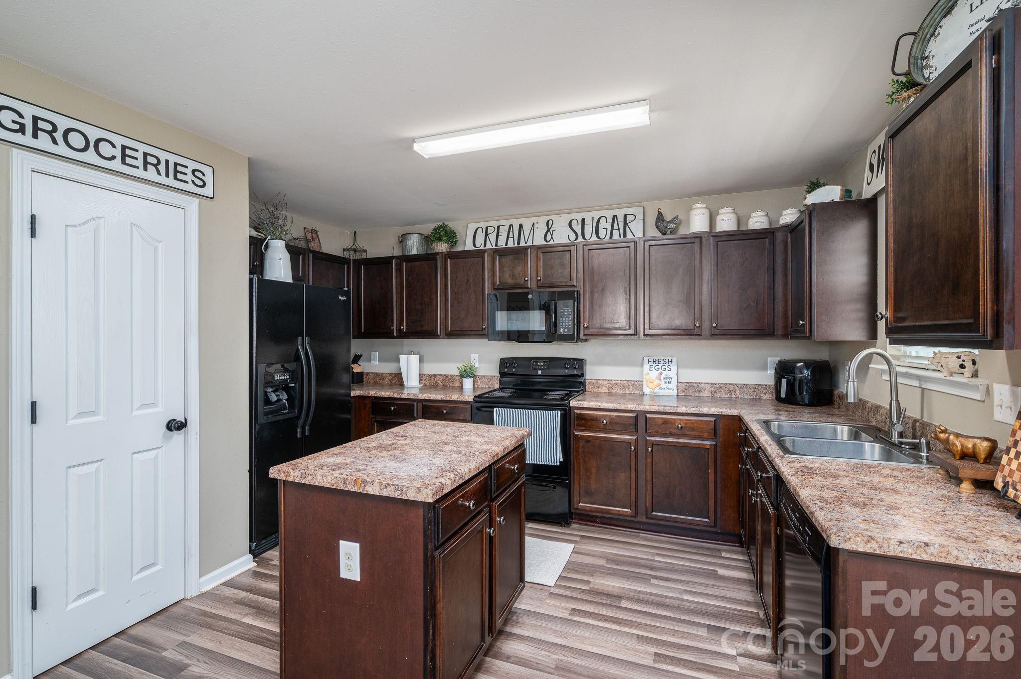 11531 Tribal Drive Charlotte NC 28214