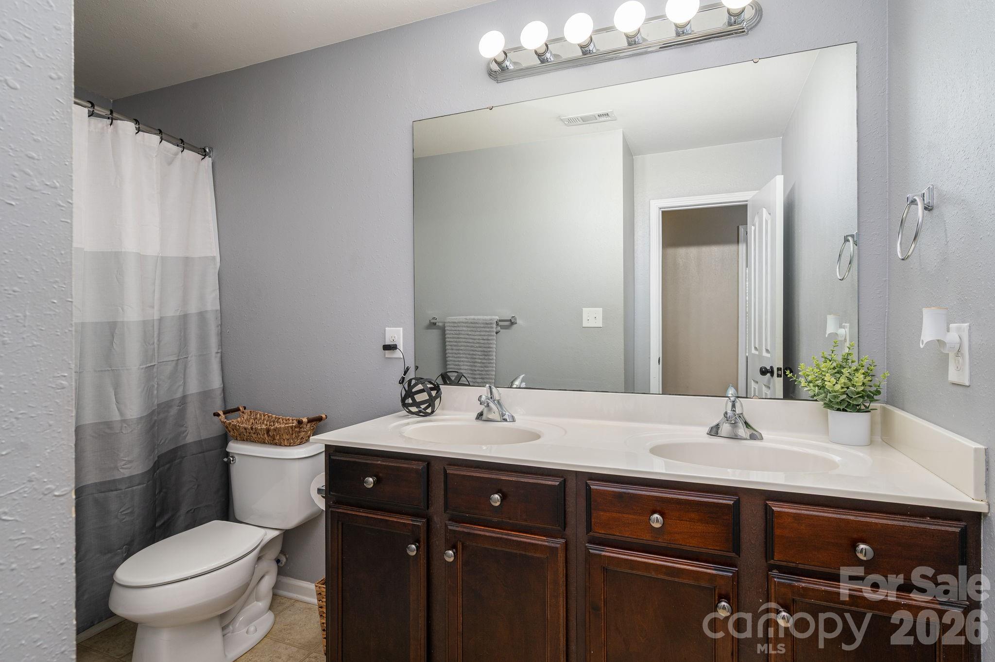11531 Tribal Drive Charlotte NC 28214