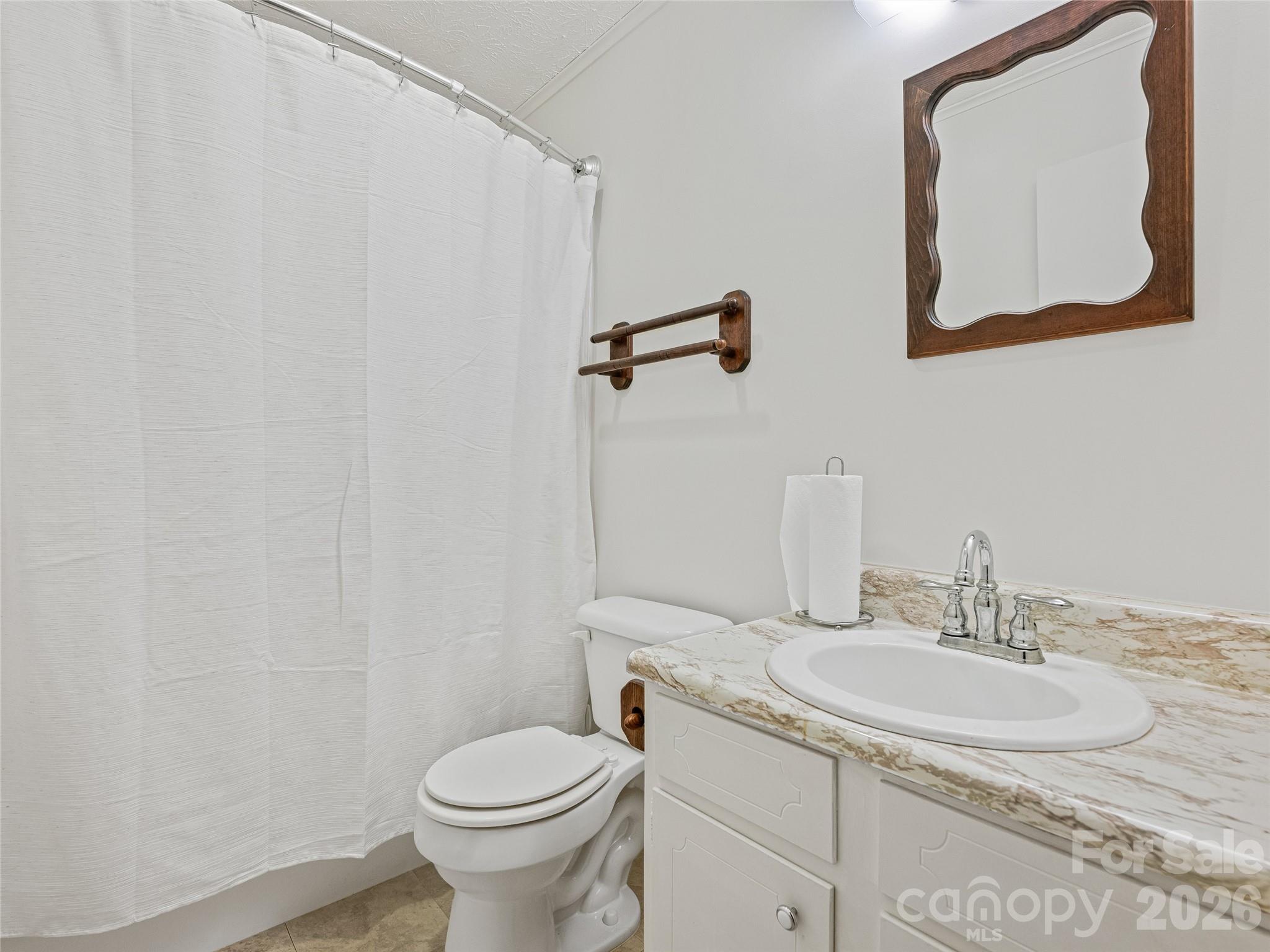 5 West Cove Street Weaverville NC 28787