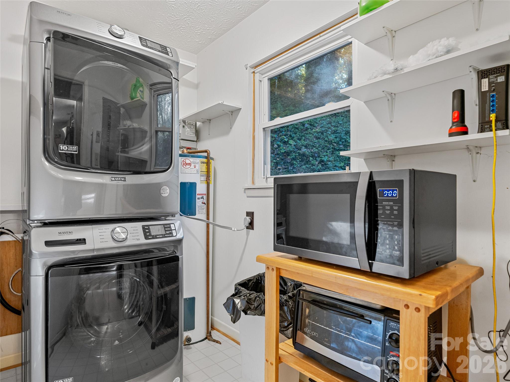 5 West Cove Street Weaverville NC 28787