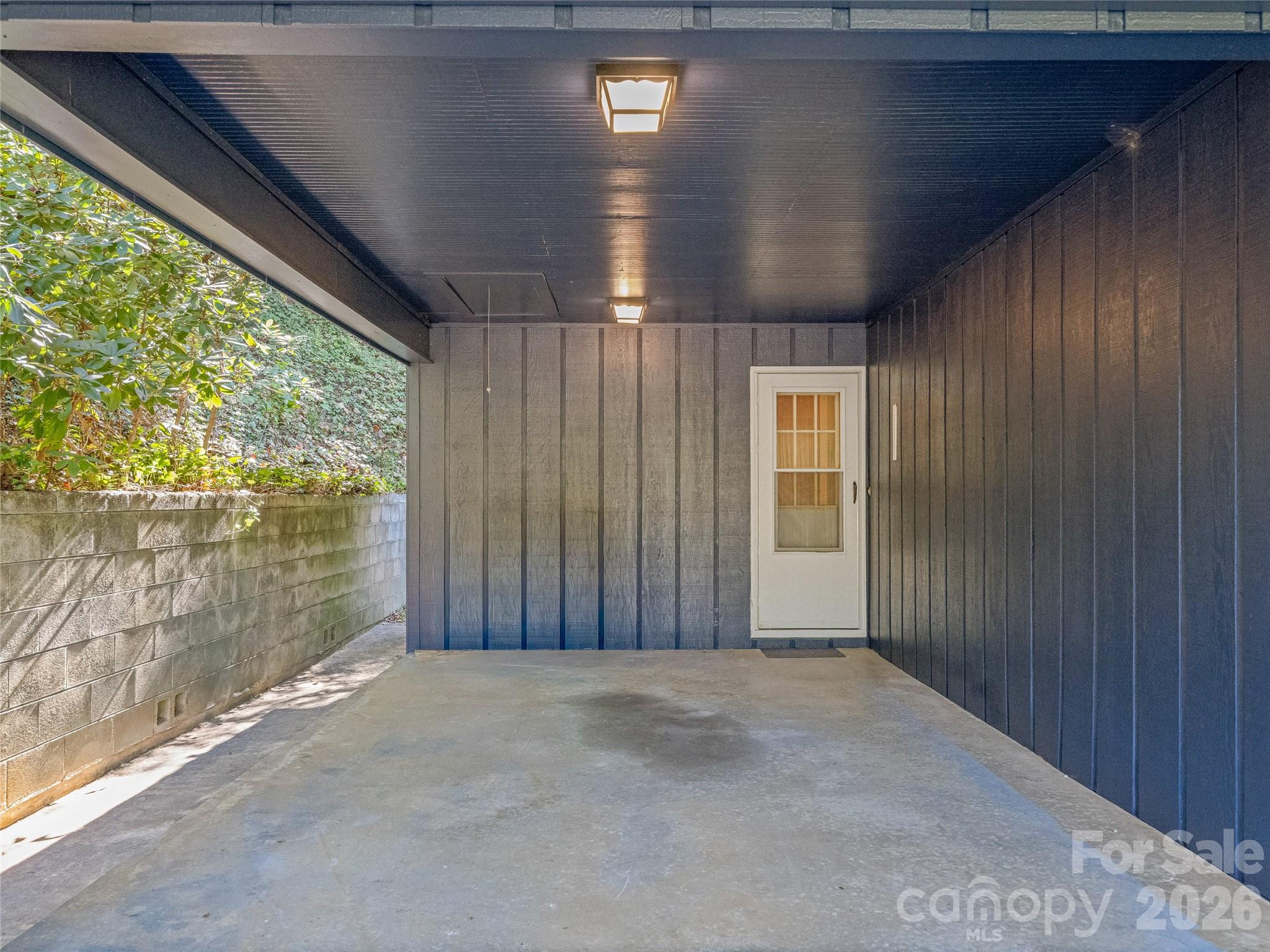 5 West Cove Street Weaverville NC 28787