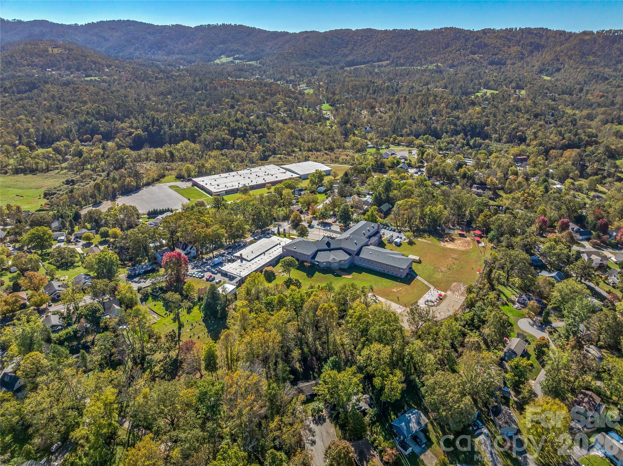 5 West Cove Street Weaverville NC 28787