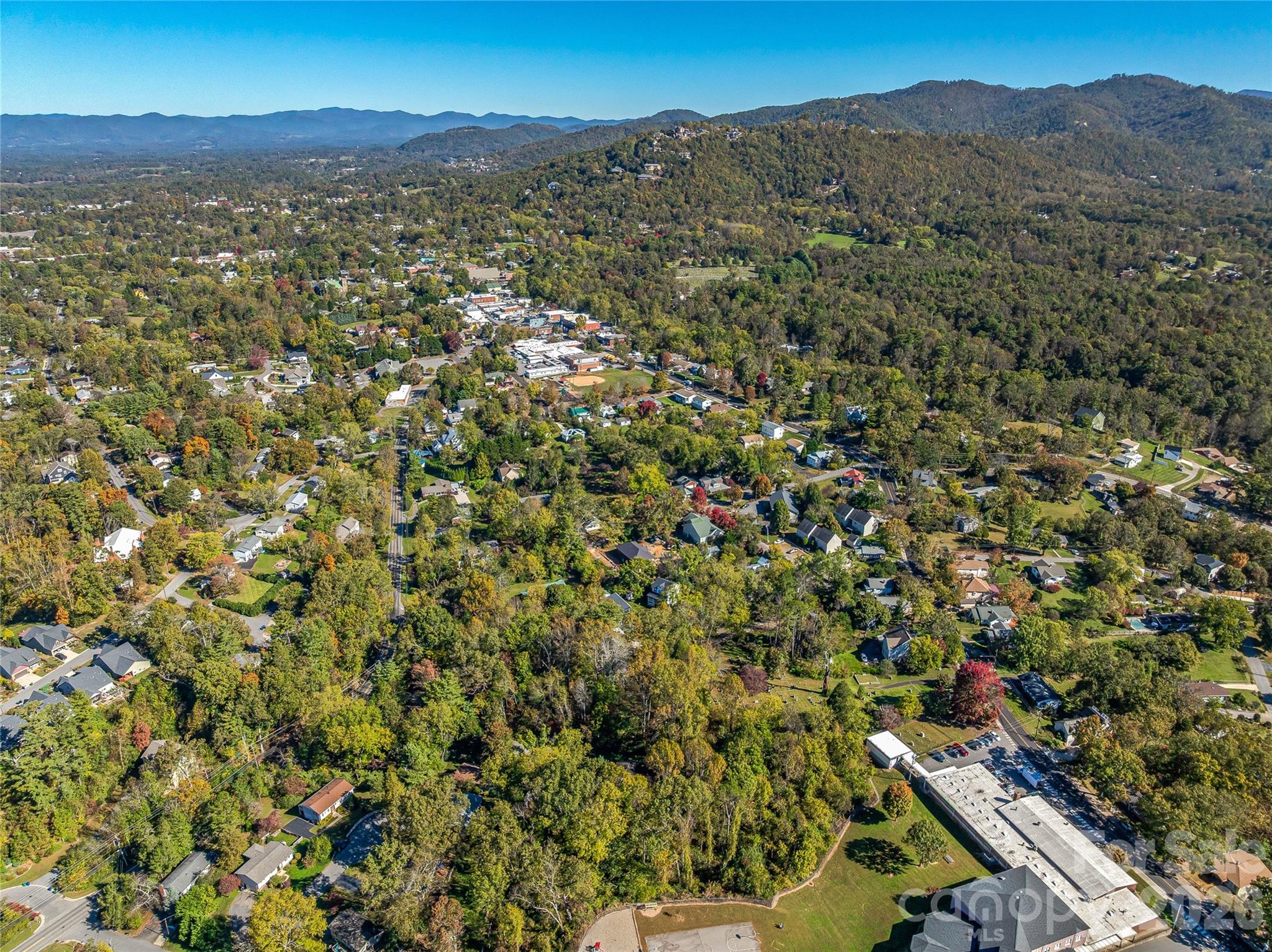 5 West Cove Street Weaverville NC 28787