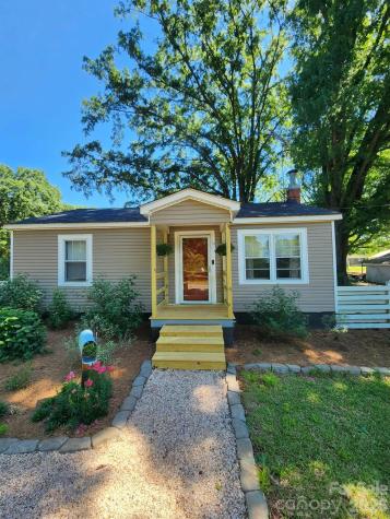 222 Carrie Drive Oakboro NC 28129