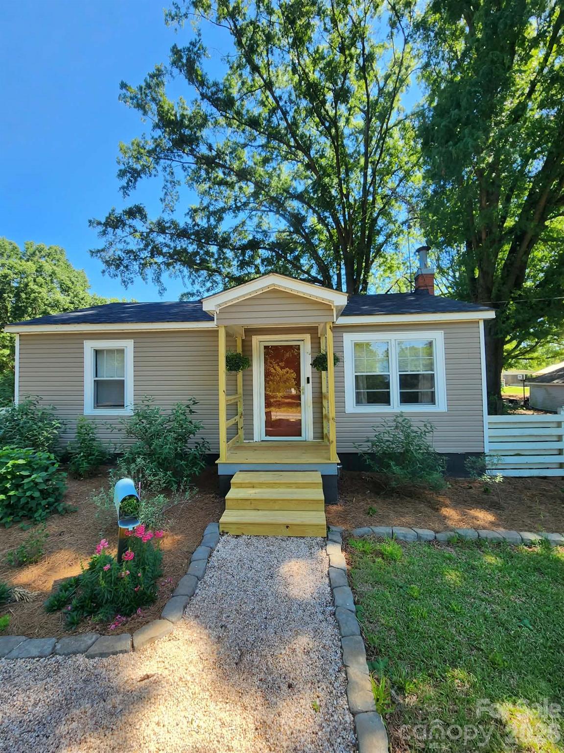 222 Carrie Drive Oakboro NC 28129