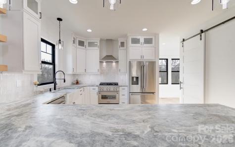 4 S Martha Kate Drive Hendersonville NC 28792