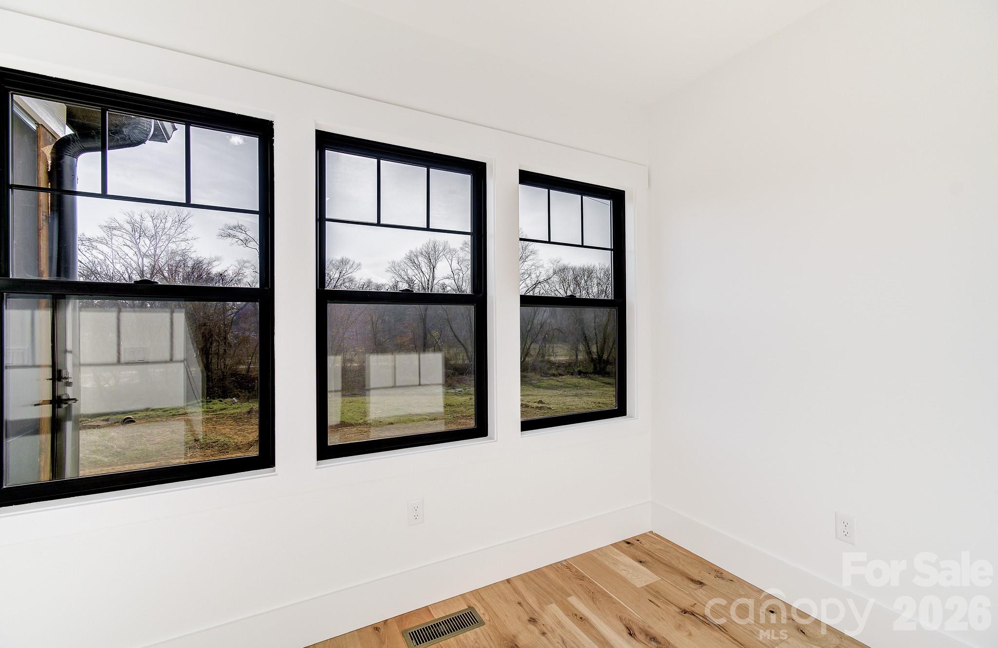 4 S Martha Kate Drive Hendersonville NC 28792