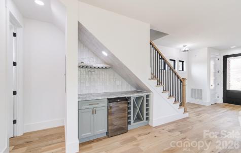 4 S Martha Kate Drive Hendersonville NC 28792