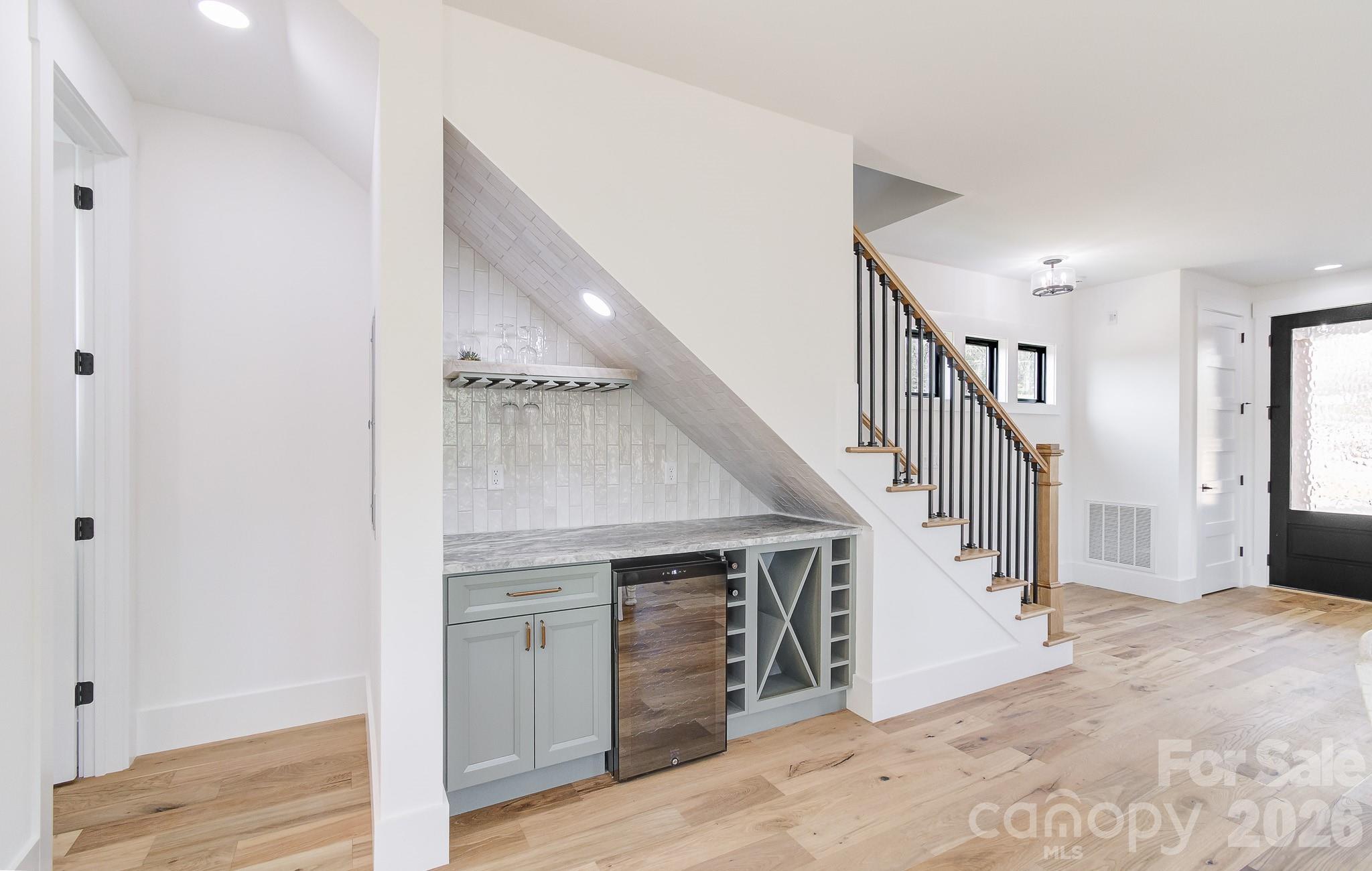 4 S Martha Kate Drive Hendersonville NC 28792