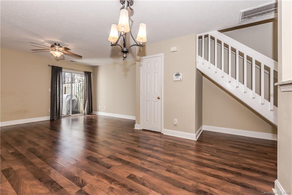 5925 Cougar Lane Charlotte NC 28269