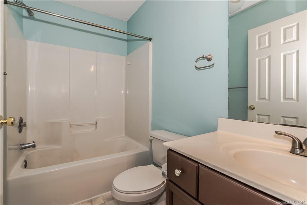 5925 Cougar Lane Charlotte NC 28269
