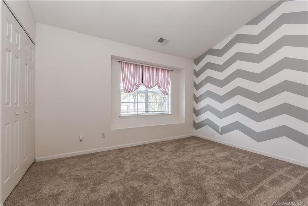 5925 Cougar Lane Charlotte NC 28269