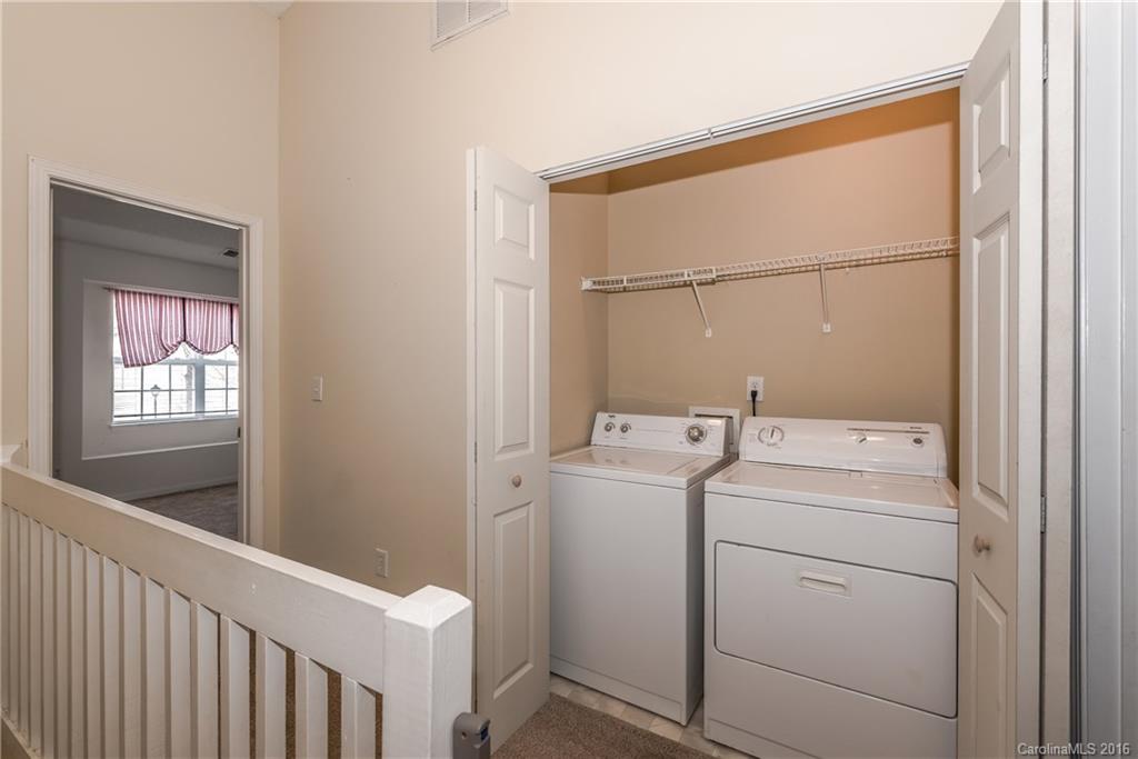 5925 Cougar Lane Charlotte NC 28269
