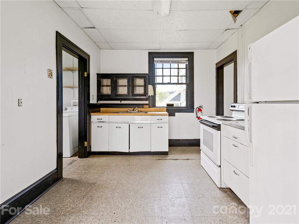 162 W Chestnut Street Asheville NC 28801