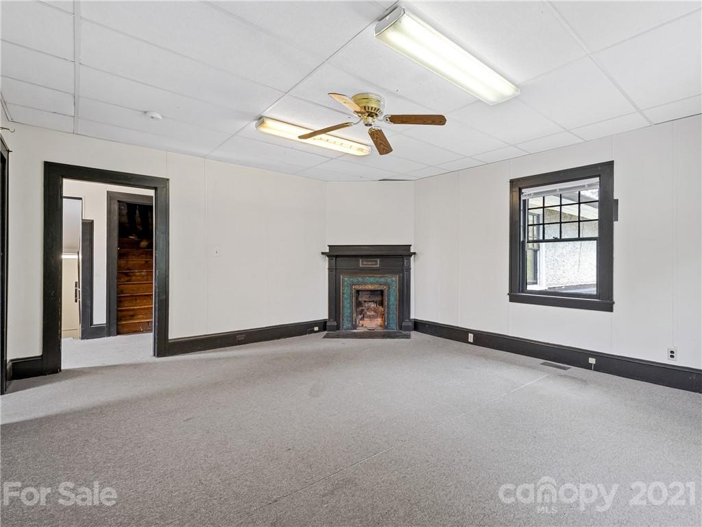 162 W Chestnut Street Asheville NC 28801