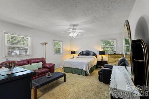 3326 Dunaire Drive Charlotte NC 28205