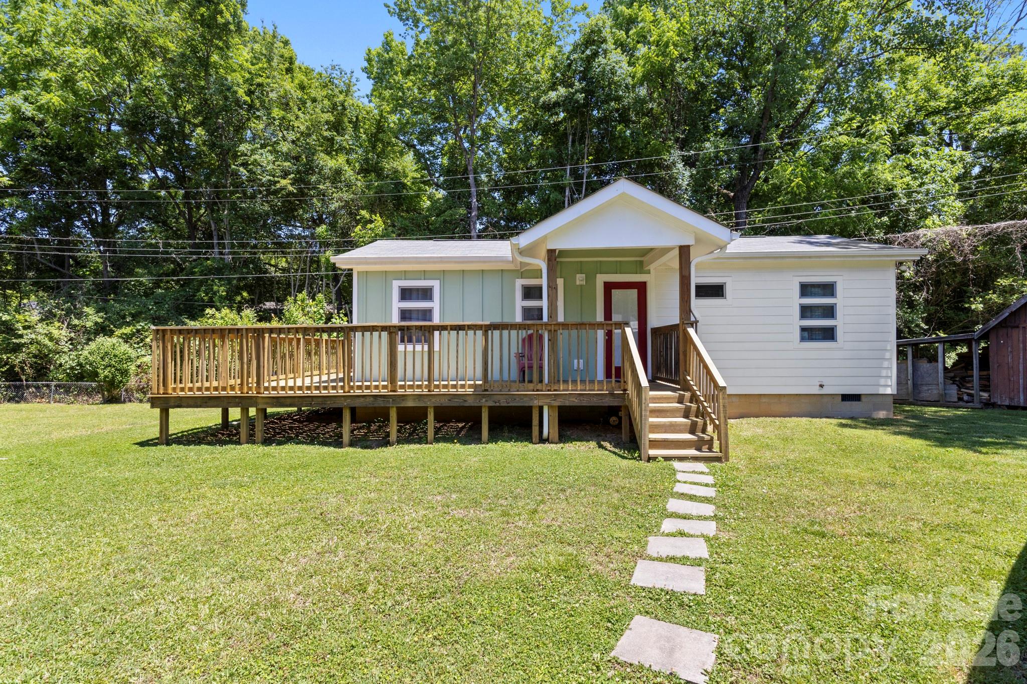 3326 Dunaire Drive Charlotte NC 28205