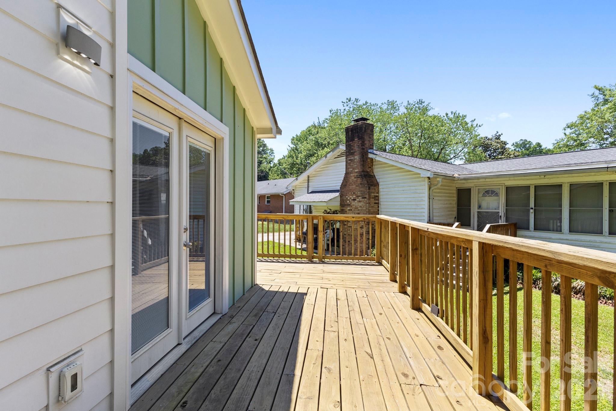 3326 Dunaire Drive Charlotte NC 28205