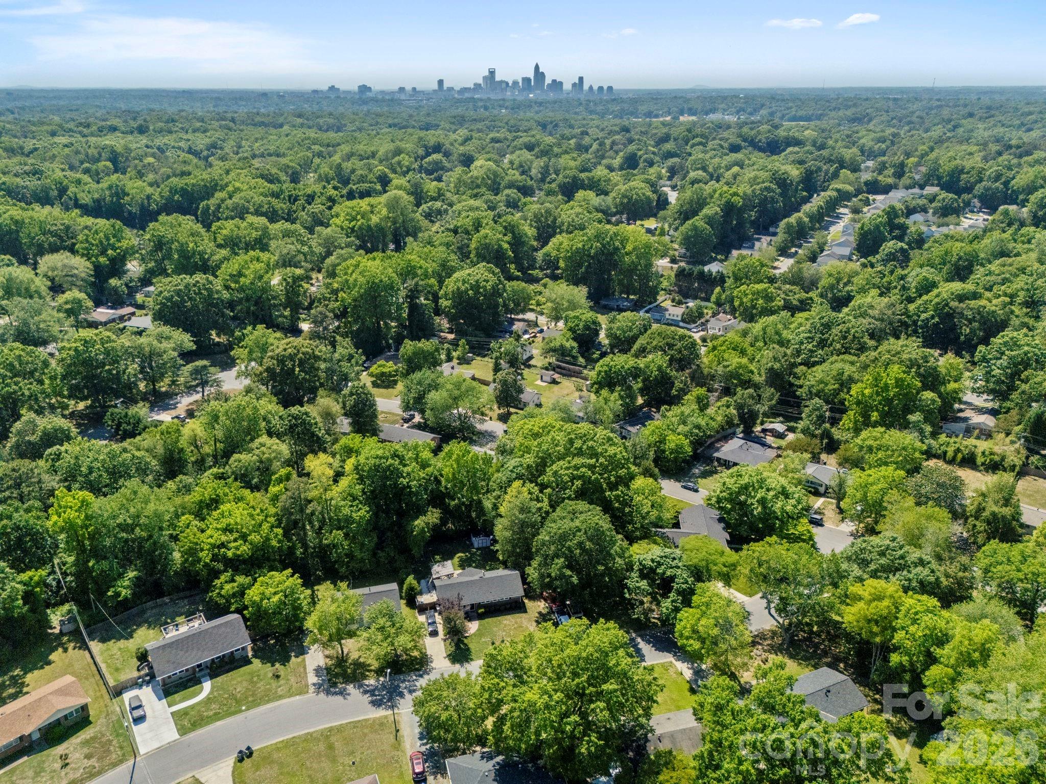 3326 Dunaire Drive Charlotte NC 28205