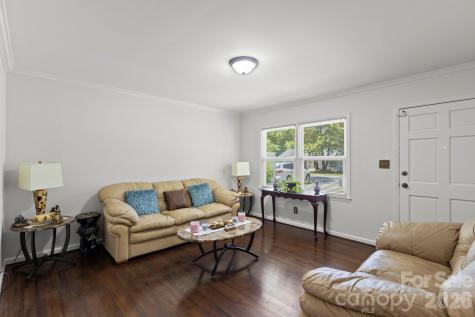 3326 Dunaire Drive Charlotte NC 28205