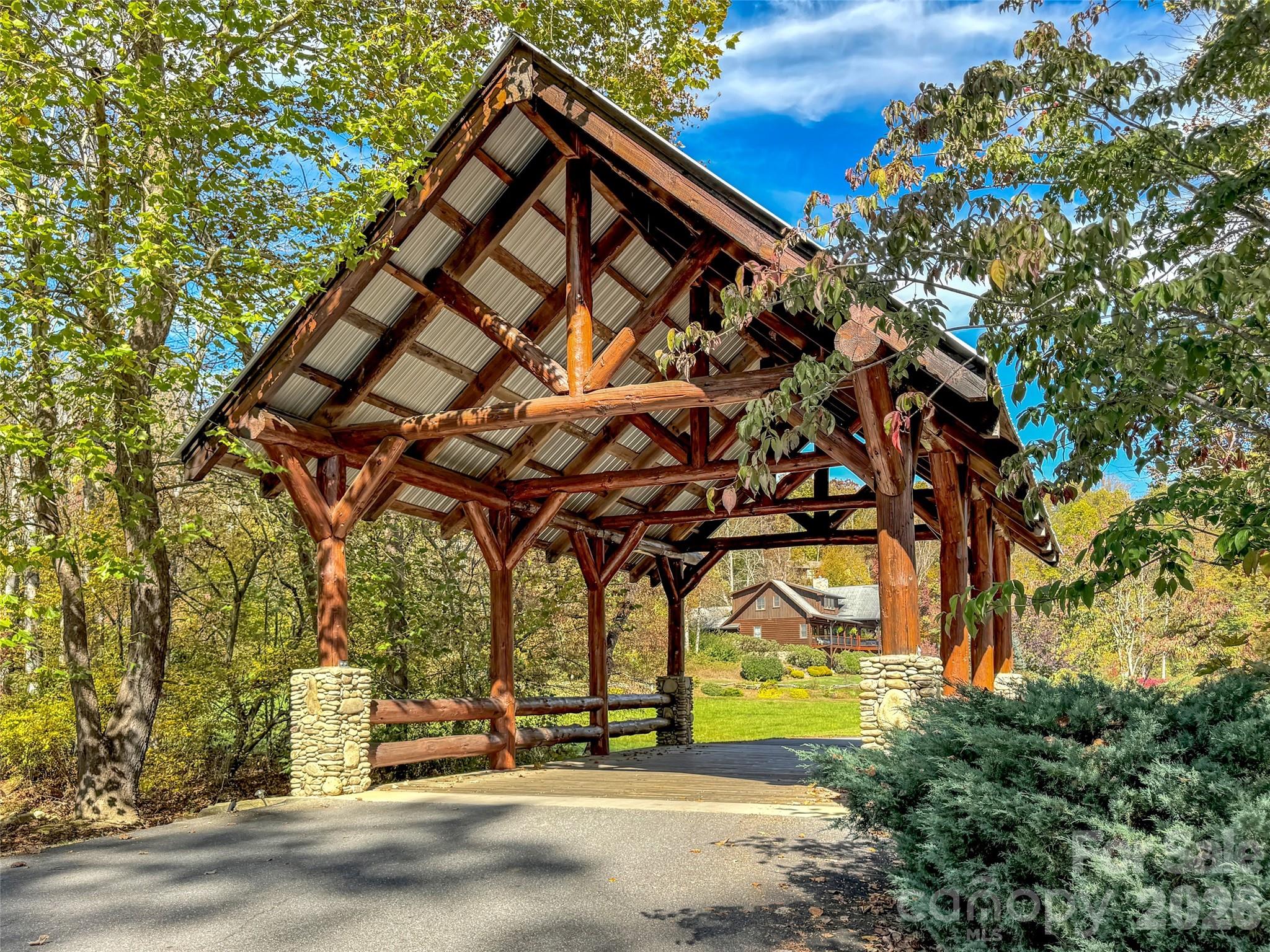 282 Tamarack Trail Waynesville NC 28785