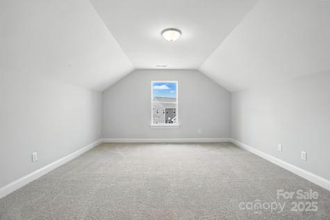 2024 Embassy Court Charlotte NC 28213