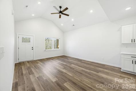 2331 Merts Way Hudson NC 28638