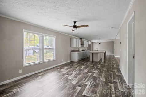 188 Low Lane Statesville NC 28677