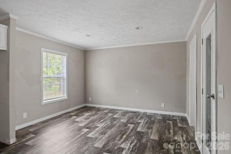 188 Low Lane Statesville NC 28677