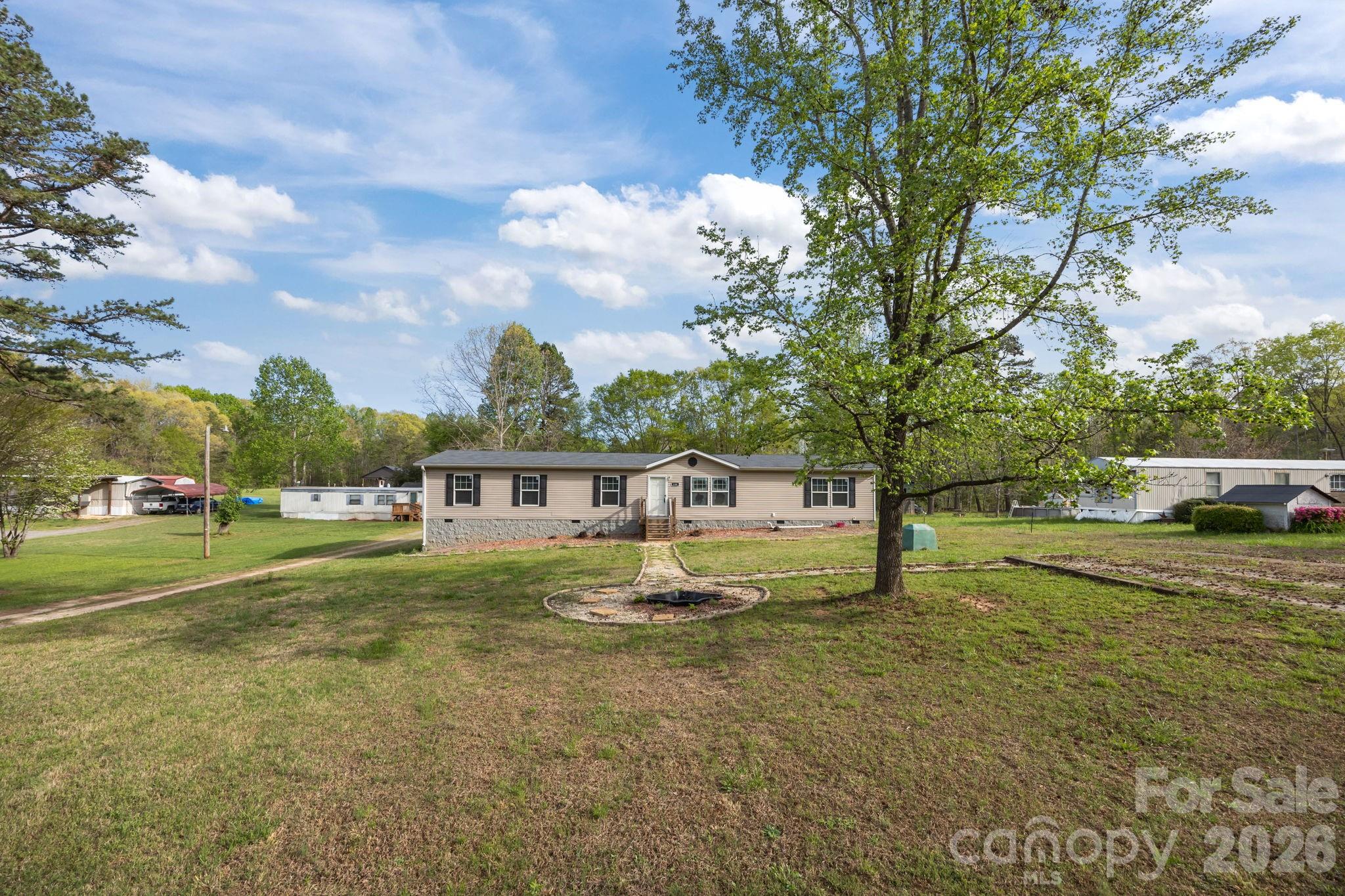 188 Low Lane Statesville NC 28677